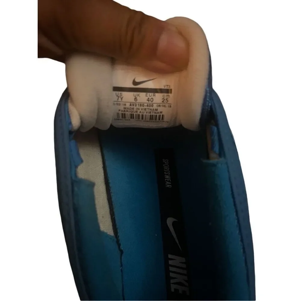 Nike excellent used